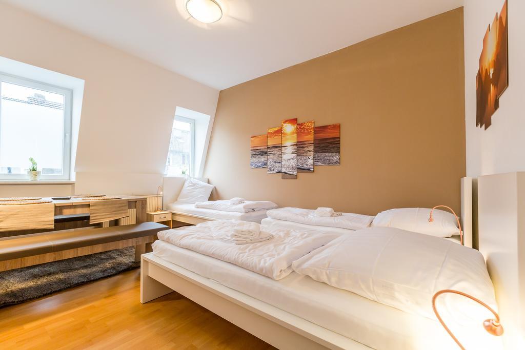 Heerstrasse Apartments *