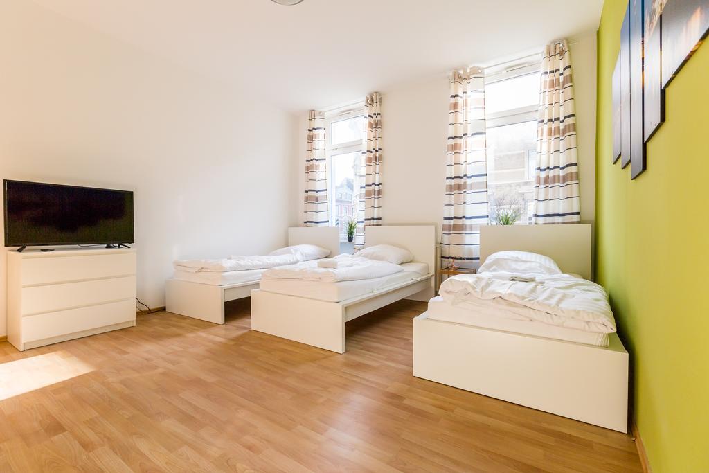Heerstrasse Apartments Düsseldorf